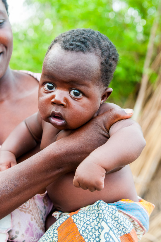 help2kids Malawi, Gesundheitszentrum: Gesunde Baby-Sets für Neugeborene