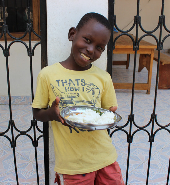 help2kids Tansania, Kinderheim: Stelle Essen für einen Monat zur Verfügung